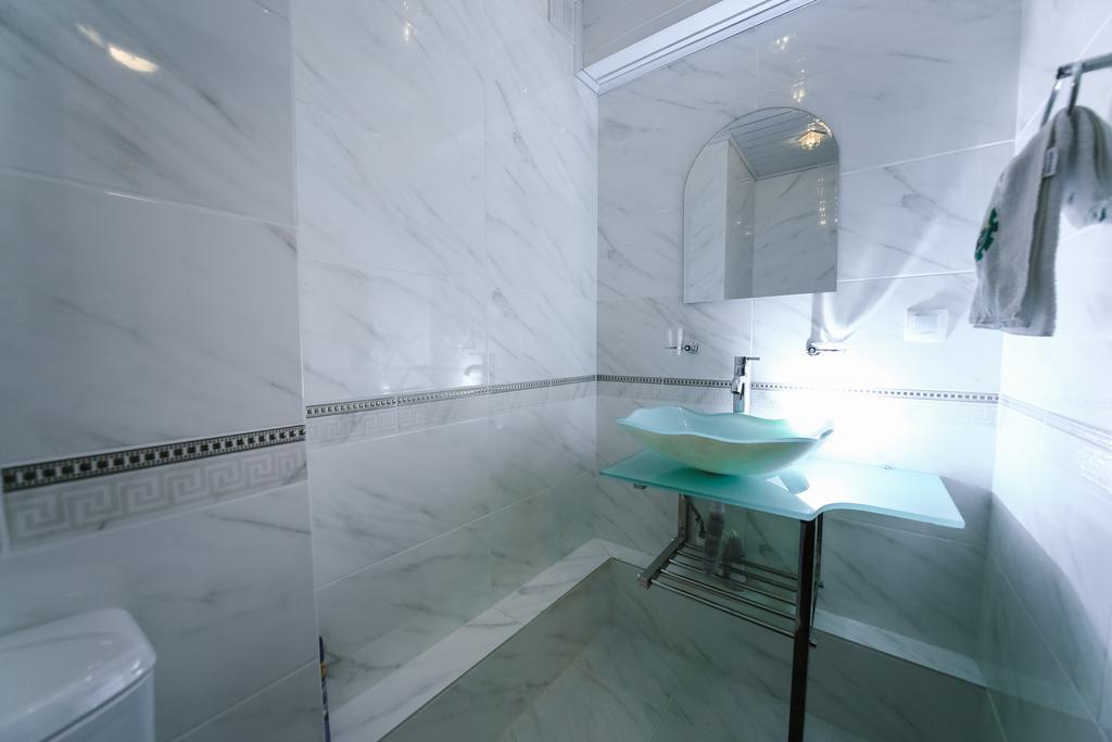 Sary Arka Hotel Pavlodar Buitenkant foto