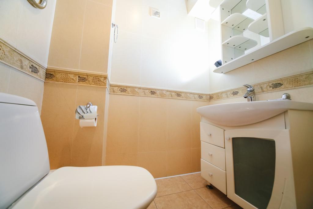Sary Arka Hotel Pavlodar Buitenkant foto