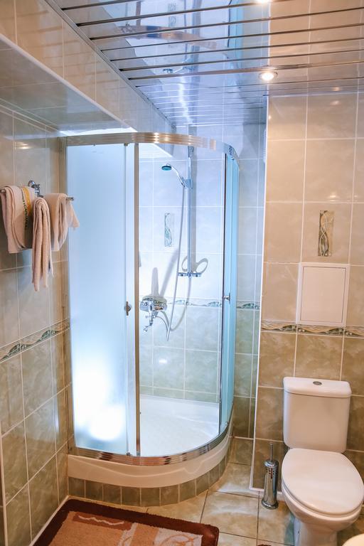Sary Arka Hotel Pavlodar Buitenkant foto