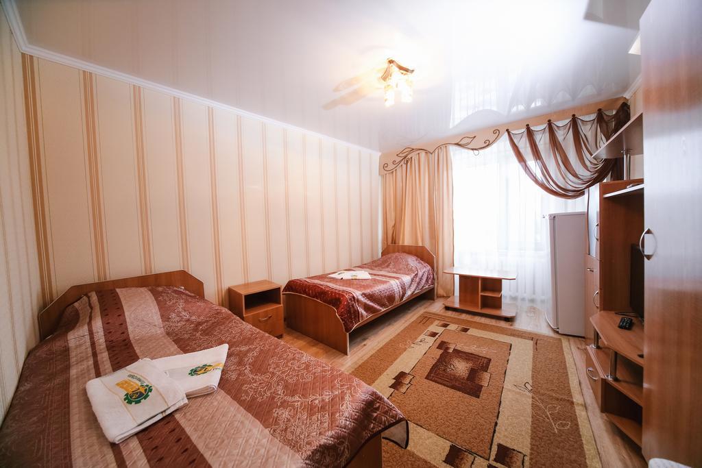Sary Arka Hotel Pavlodar Buitenkant foto
