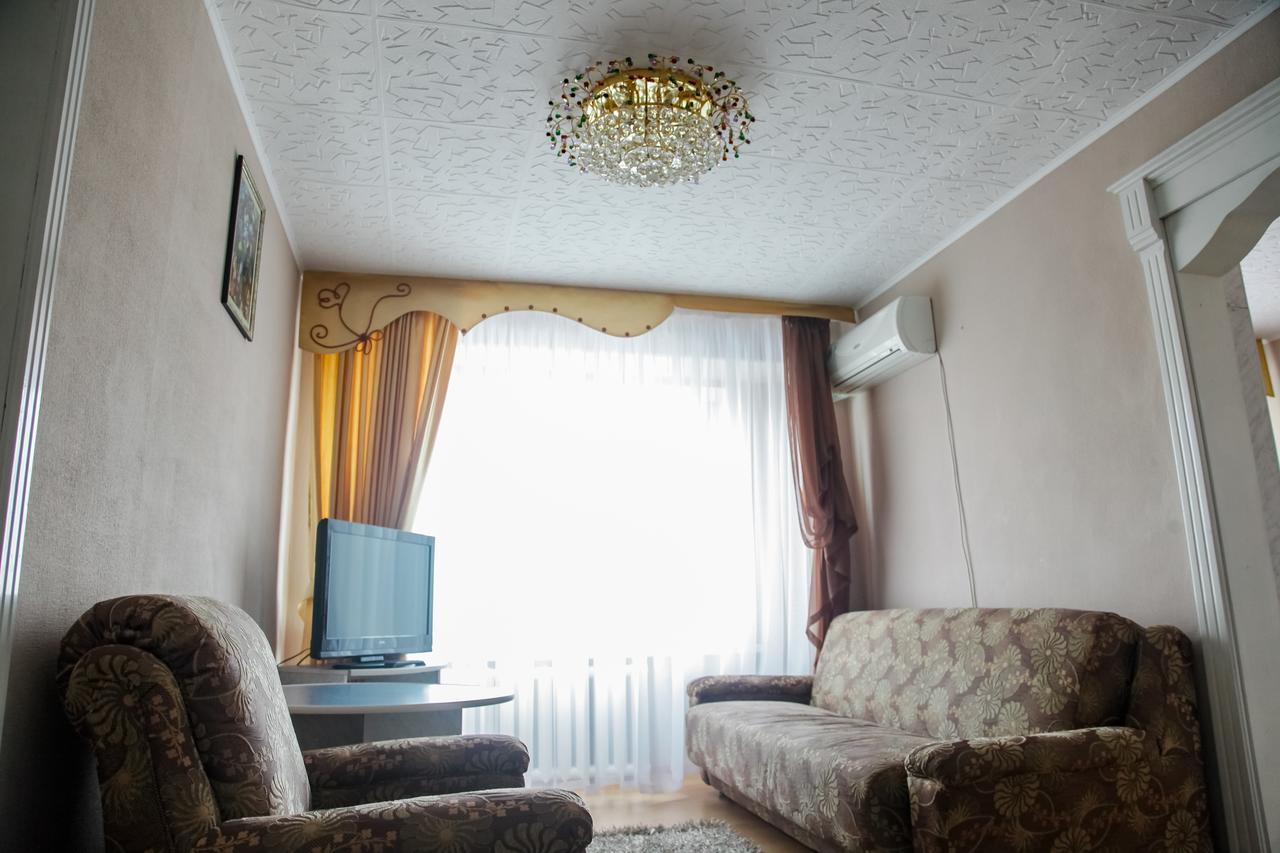 Sary Arka Hotel Pavlodar Buitenkant foto